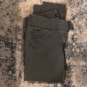LOFT Green Skinny Pants
